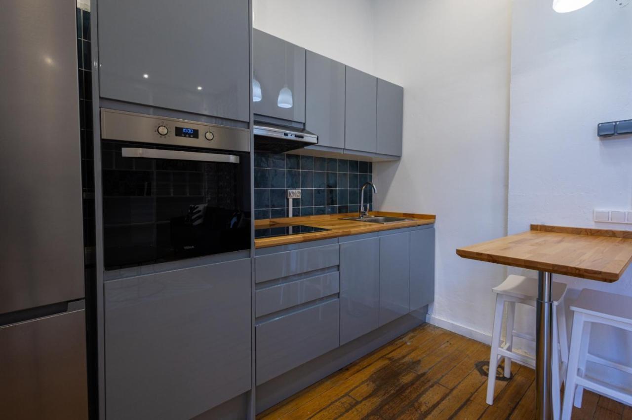 Florit Flats - The Vella Apartament *